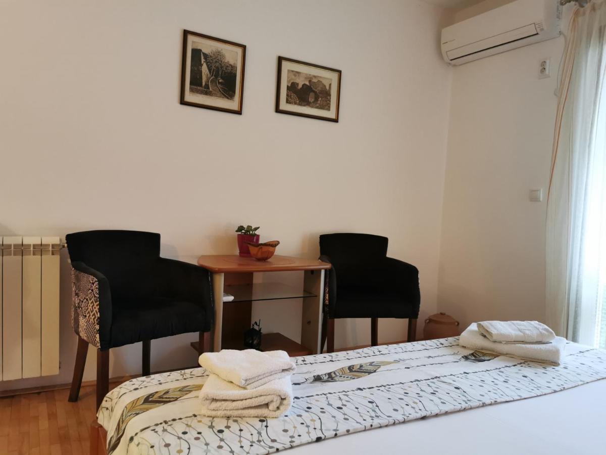 Guesthouse Vukasevic 비르파자르 외부 사진