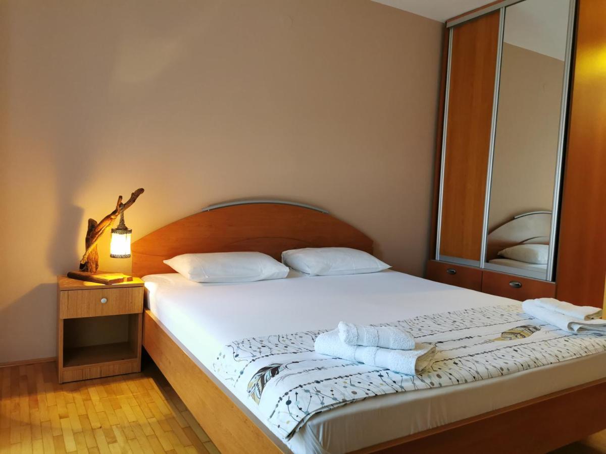 Guesthouse Vukasevic 비르파자르 외부 사진